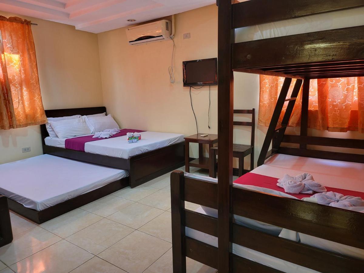 Rooms R Us - Voyagers Palace Puerto Princesa Екстериор снимка