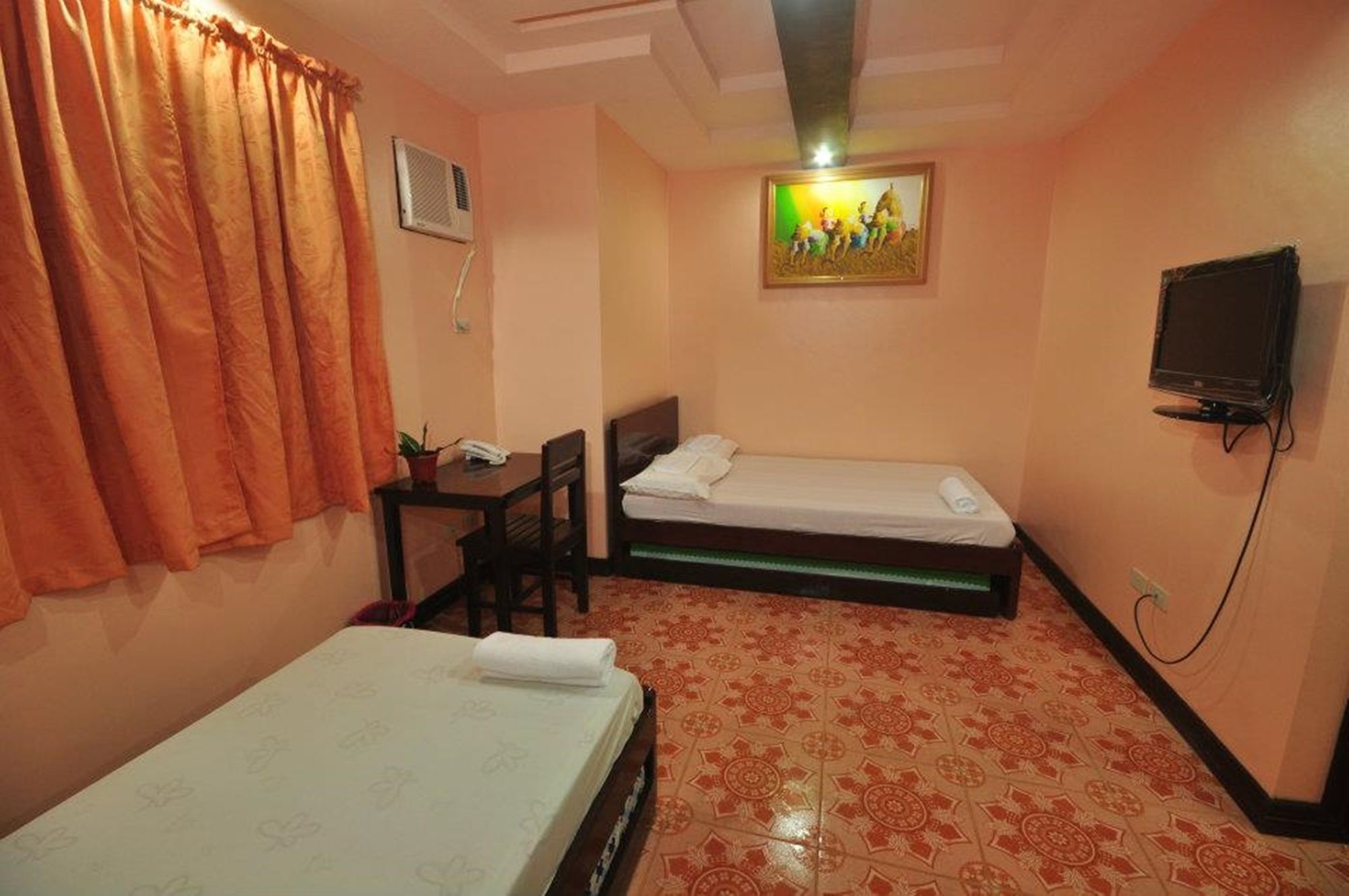 Rooms R Us - Voyagers Palace Puerto Princesa Екстериор снимка
